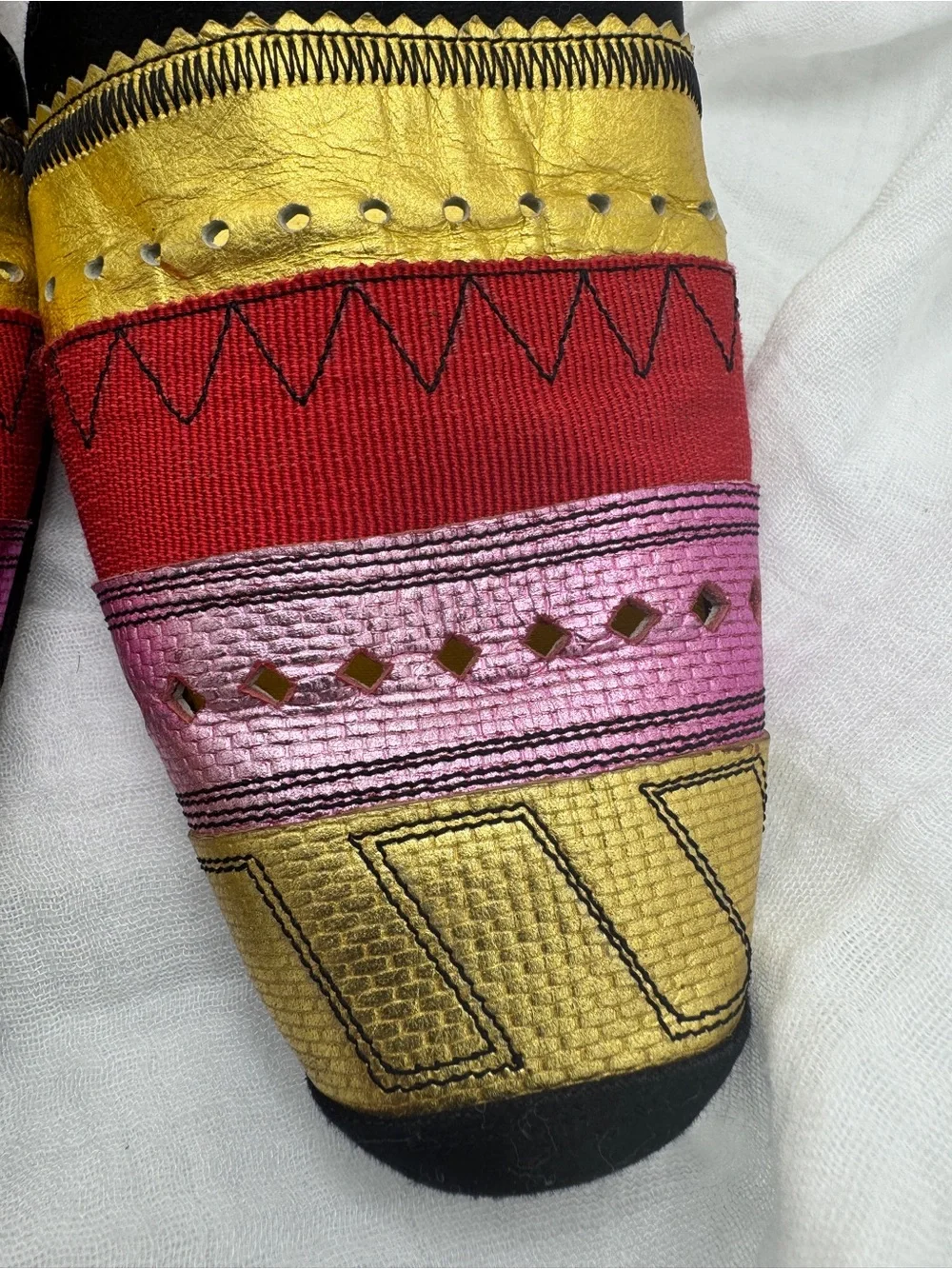 ITALIAN Multicolor Embroidered Loafers - Pink, Red & Gold